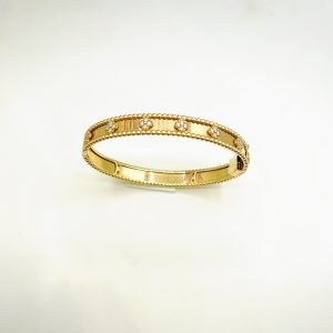 دستبند النگویی ونکلیف